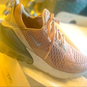 COPY - Women’s Nike Air Max 270